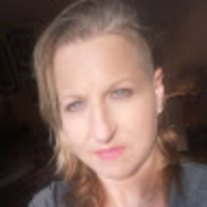 Meet your Posher, Josee